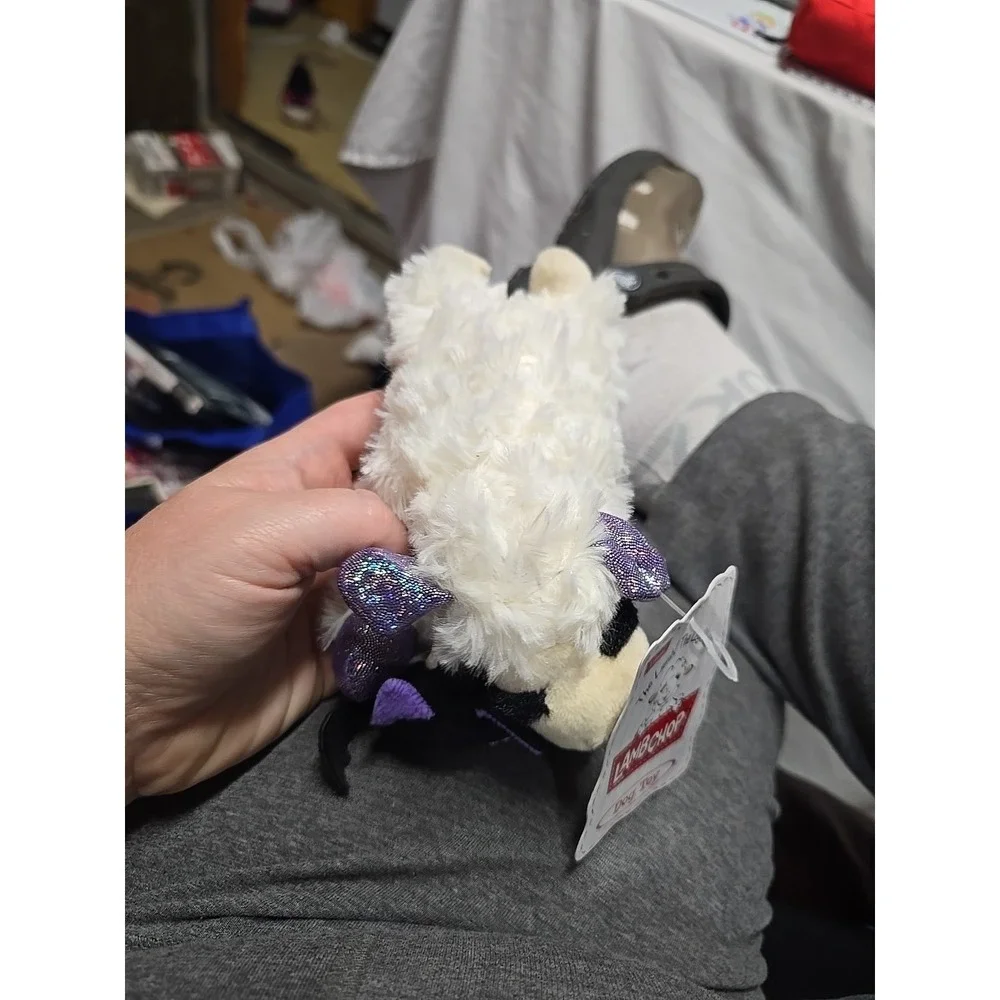 Lamb Chop Dog Toy I Squeak Dreamworks Animation NWT 67156 Small Halloween Spooky
